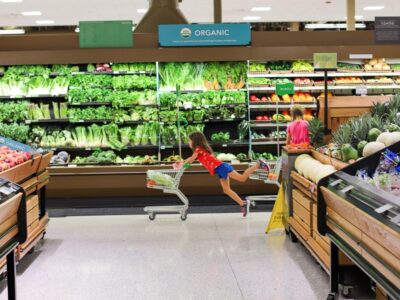 kids at Publix